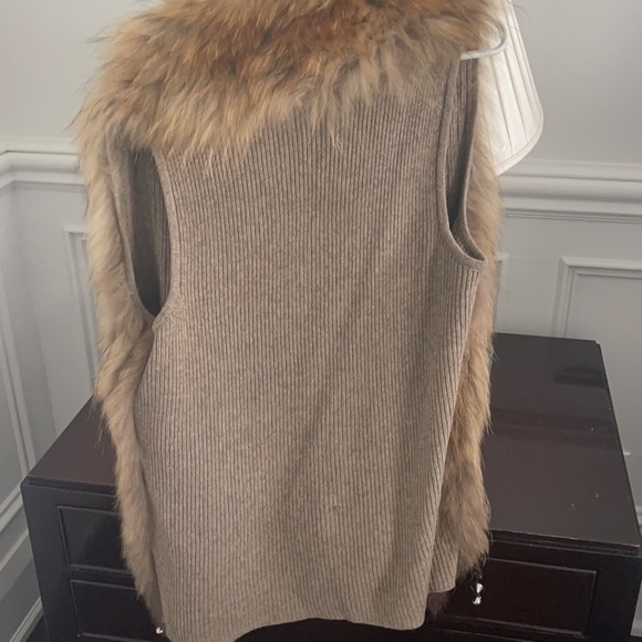 Yack Fur Vest .. size M - Picture 2 of 5